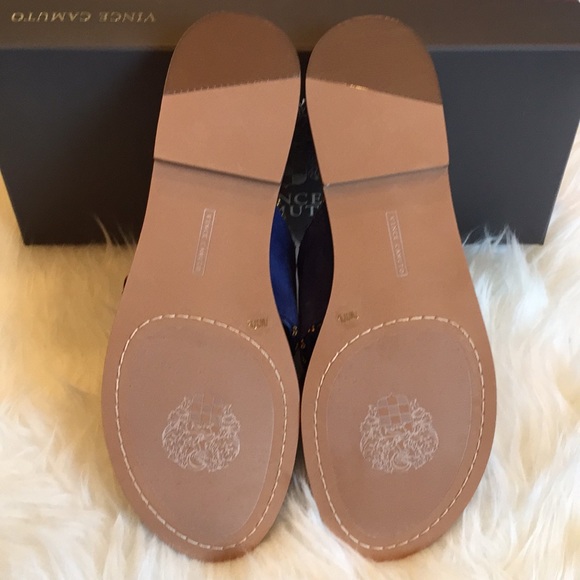 Vince Camuto Averal suede slides - Picture 4 of 5